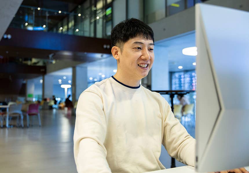 Outstanding Graduate Prize winner Hyunmin has plenty to sing about.