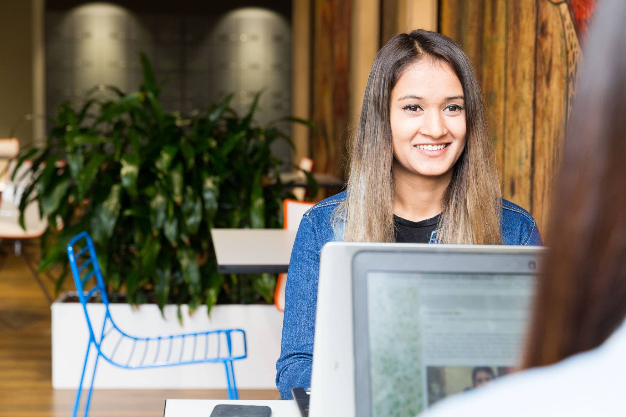 International students who receive and accept an offer for Semester 2 or Semester 3, 2022 are eligible for the 50% Pre-Master’s Program Scholarship. 