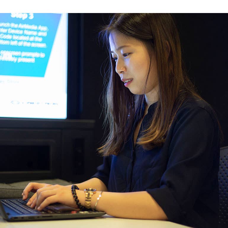 Tea, UTS IT graduate. Future Project Manager