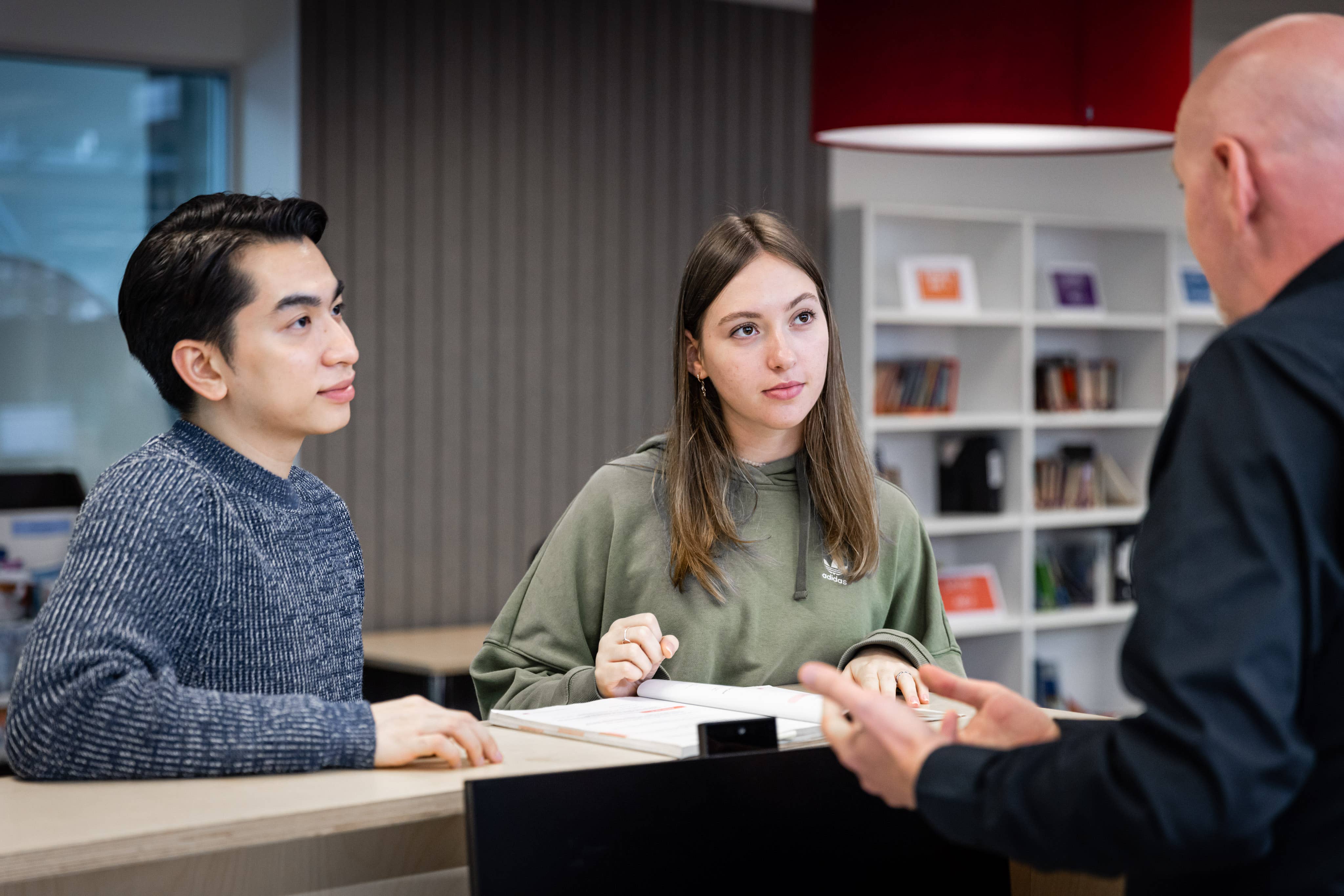 Learning and language support - Our learning team and language specialists are here to help you strengthen your skills and feel confident. One-on-one sessions and small workshops cover assignments, writing, presentations and study strategies.
