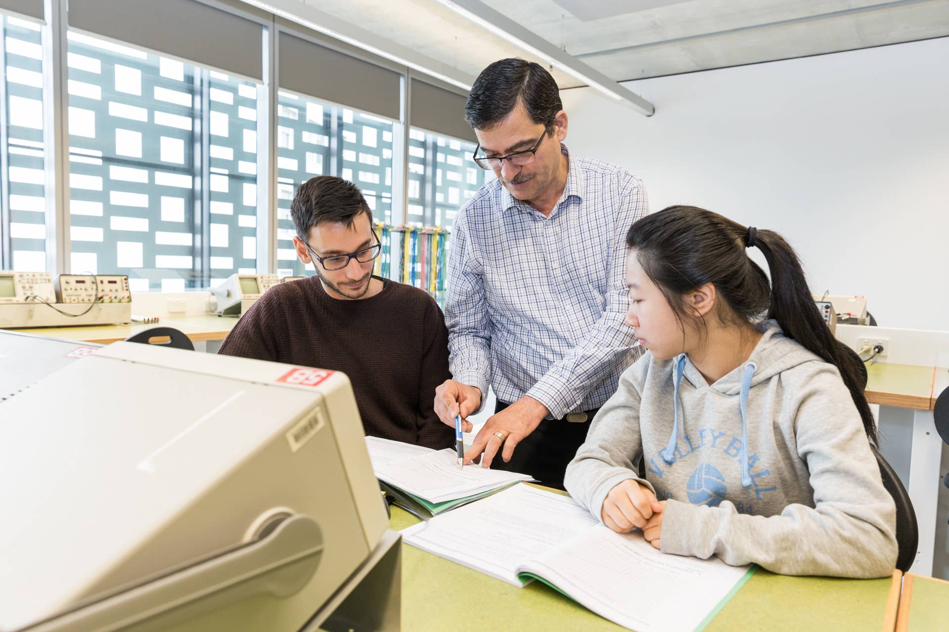 Fast track into 2nd year UTS