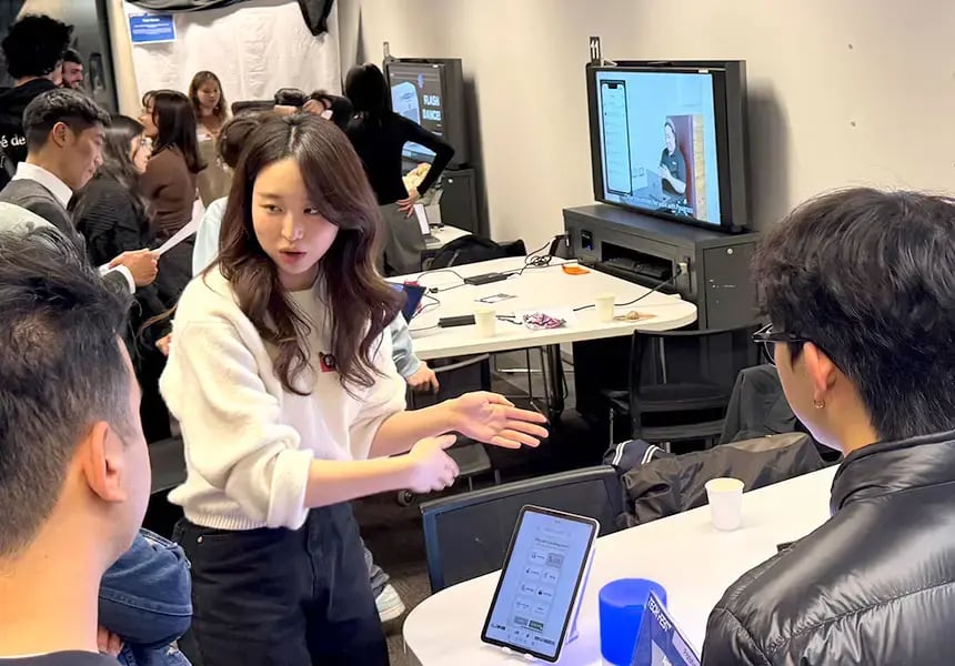Ina-Song-teaching-860x600