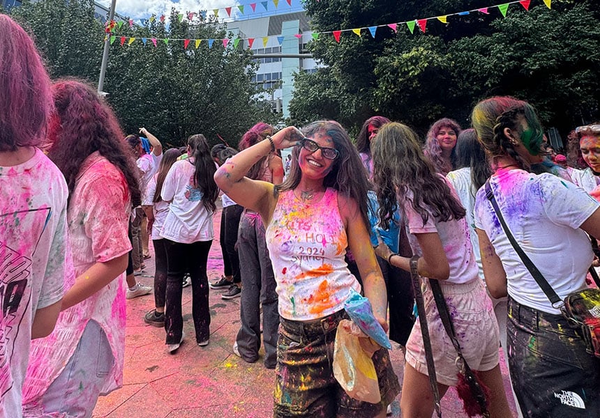 Khushi-Holi-860x600