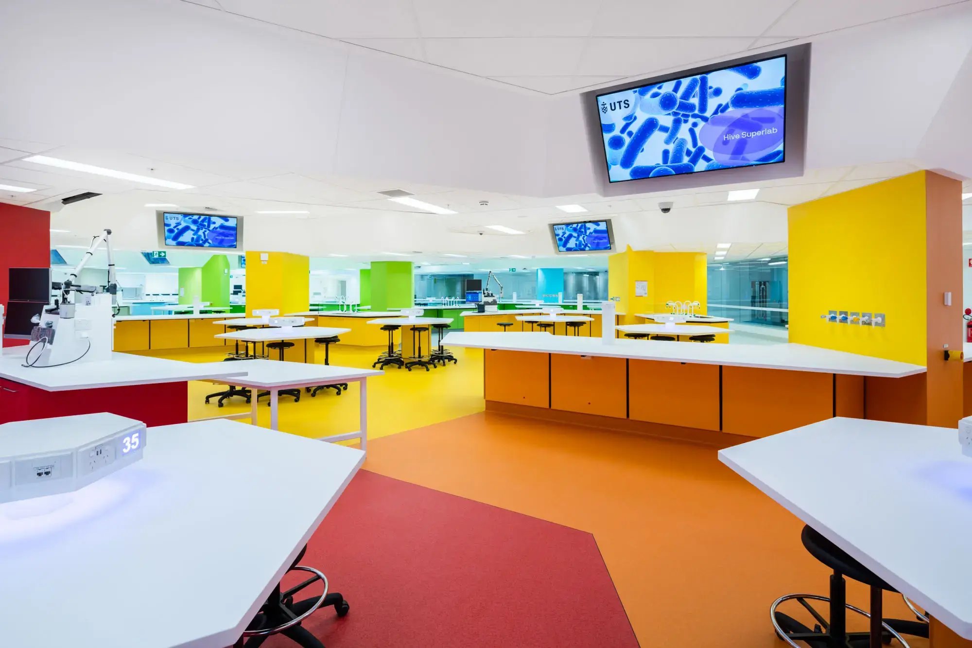 UTS-Campus-Building-2-LR-0029
