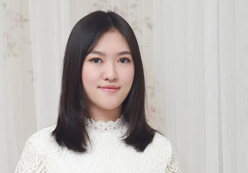After winning the Outstanding Graduate Prize for UTS Foundation Studies, Eva is thriving at university.